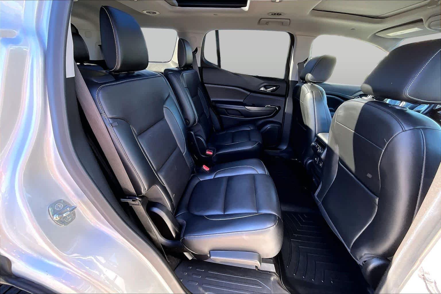 Used 2019 Quicksilver Metallic GMC SLT image 19