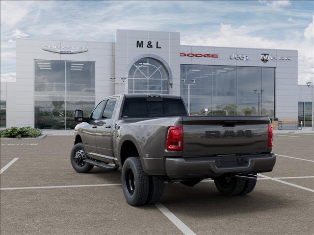 New 2026 Granite Crystal Metallic Clear-Coat Exterior Paint RAM Laramie image 4