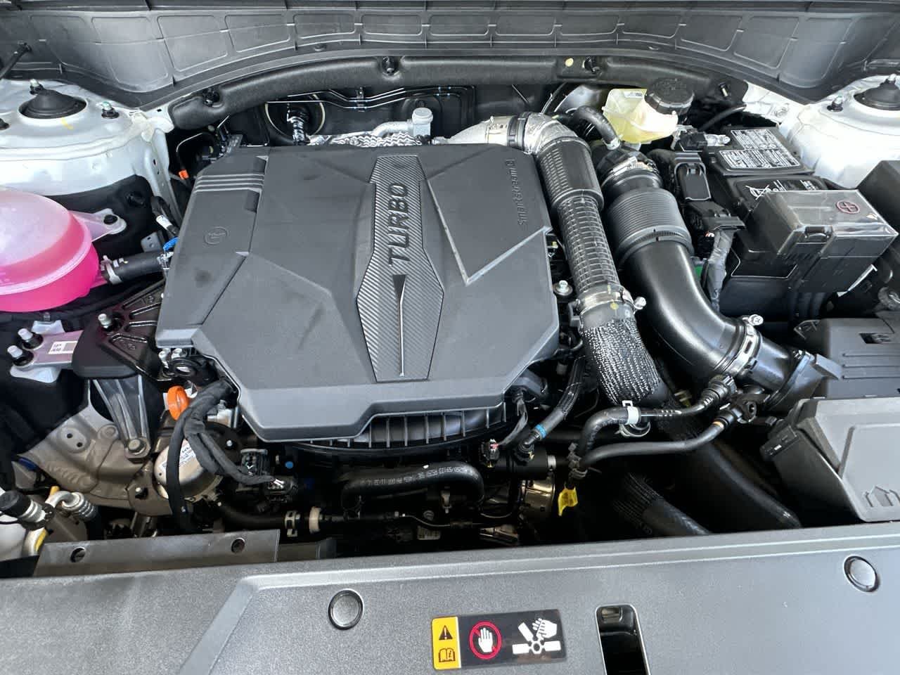 New 2026 Shimmering Silver Hyundai SE FWD image 12