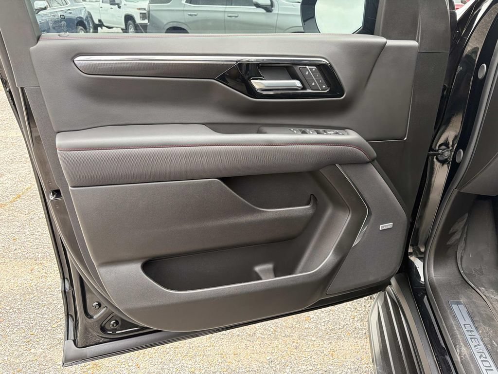 2026 Chevrolet Suburban RST - Photo 50