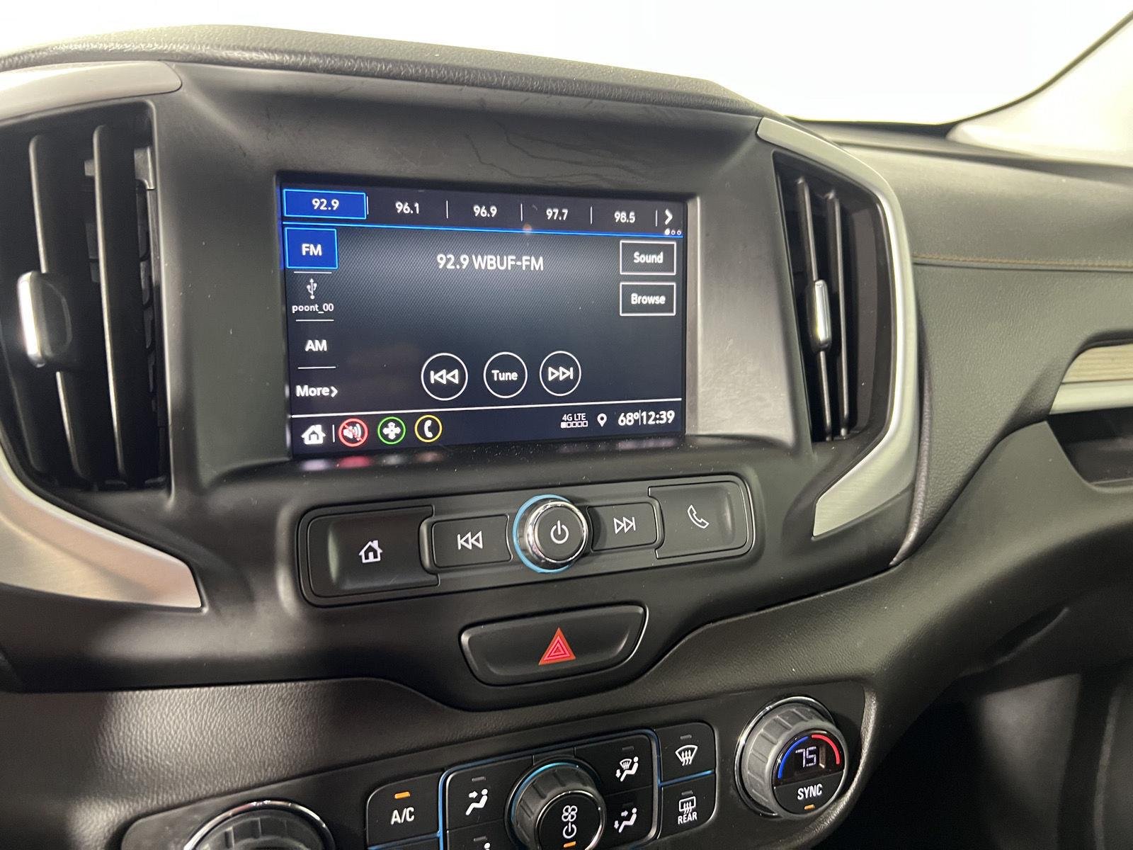 Used 2020 BLUE EMERALD METALLIC GMC SLE image 38