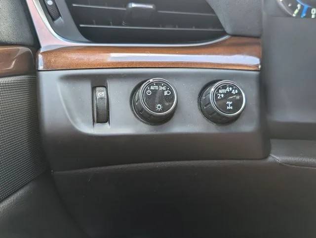 Used 2020 Black Cadillac Luxury image 35