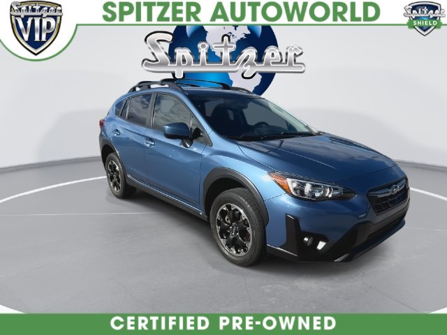 Used 2022  Subaru Premium image 2