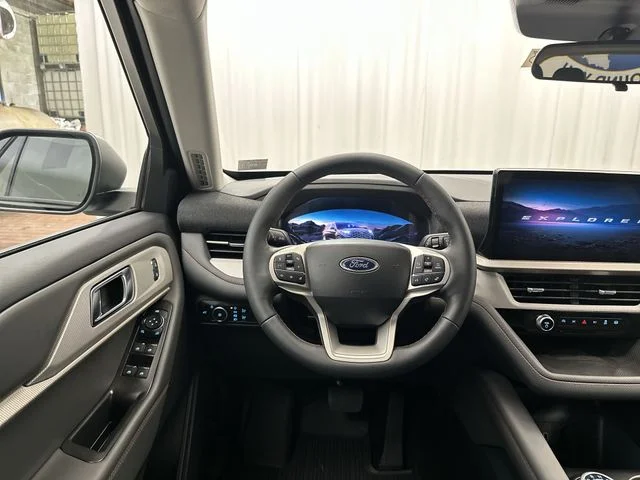 New 2026 Agate Black Metallic Ford Active image 13