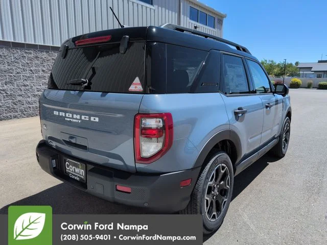 New 2026 Azure Gray Metallic Tri-Coat Ford Outer Banks image 6