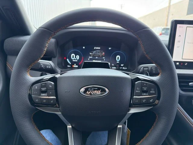 New 2026 Agate Black Metallic Ford Tremor® image 29