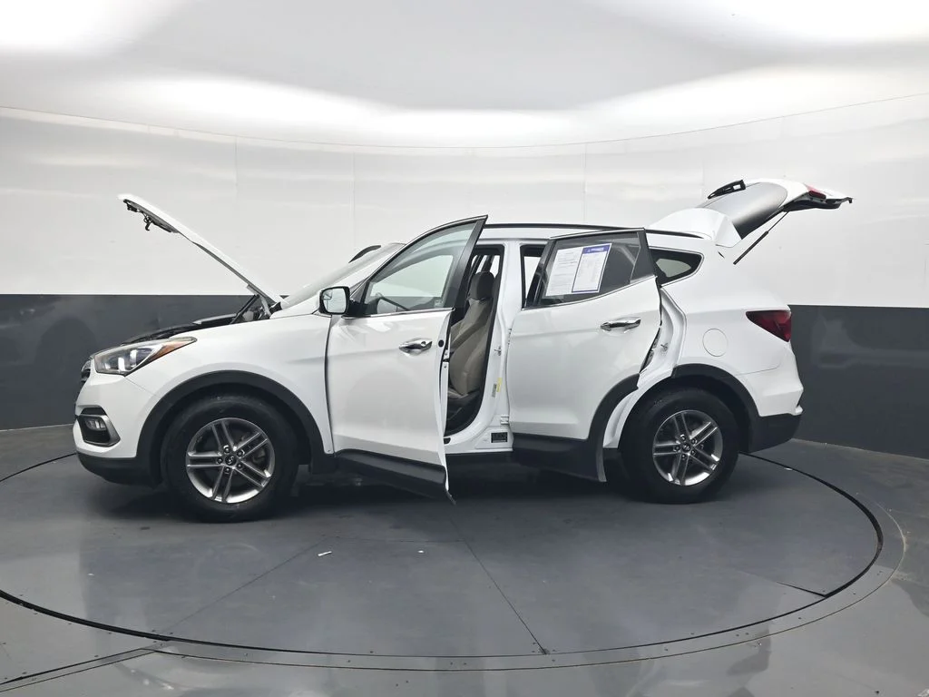 Used 2017 Frost White Hyundai 2.4 Base image 39