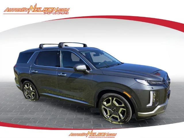 Used 2023 Gray Hyundai Limited image 1