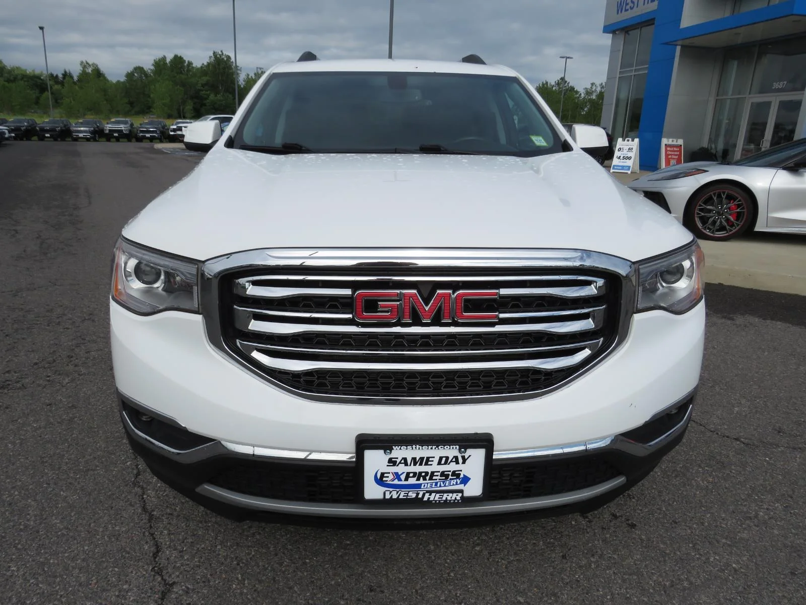 Used 2018 SUMMIT WHITE GMC SLT image 5
