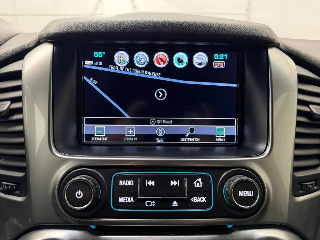 Used 2019 Silver Ice Metallic Chevrolet LT image 28