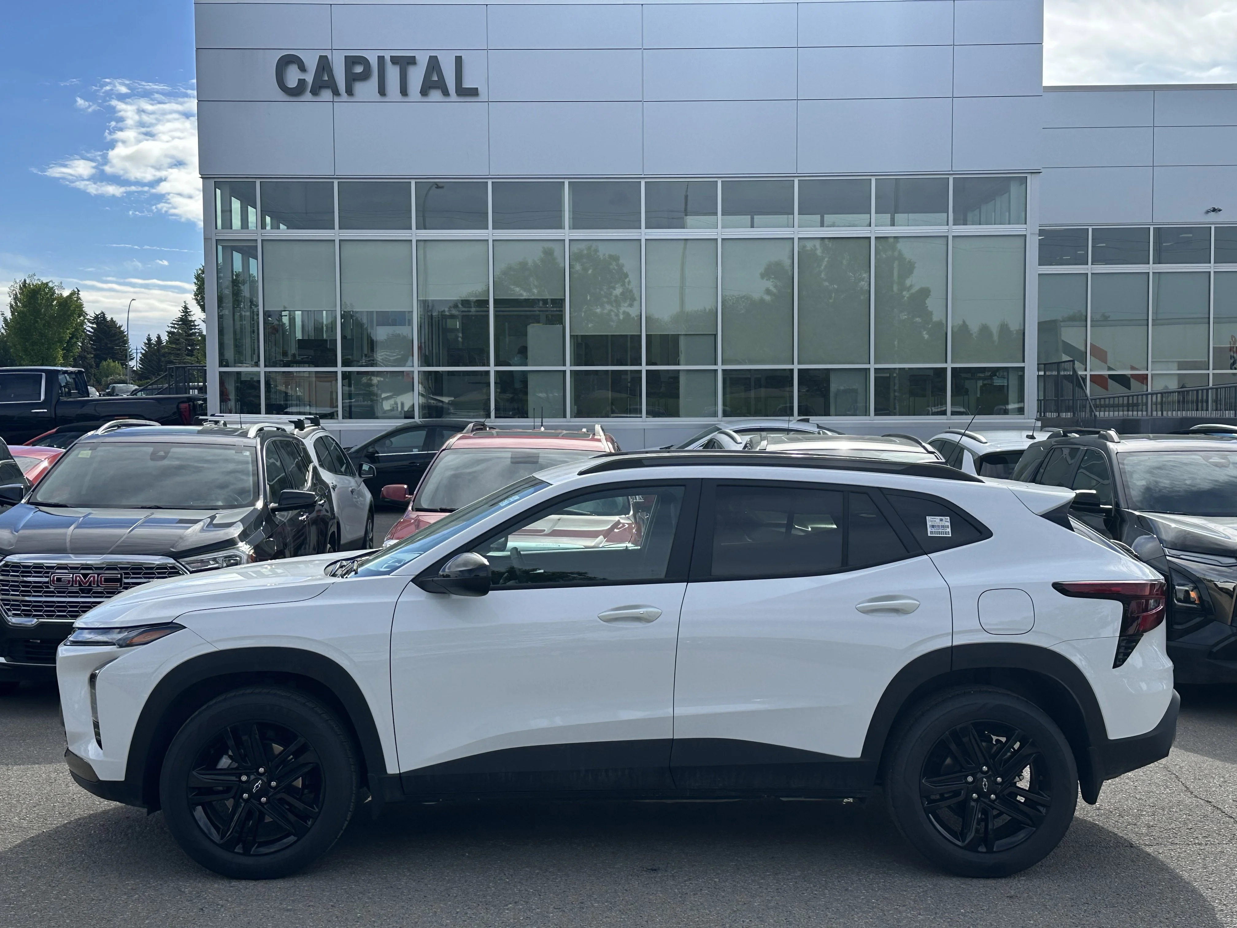 New 2026 Summit White Chevrolet ACTIV image 3