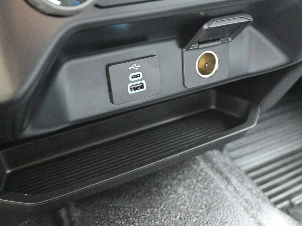 2026 Ford F-350 Super Duty XL - Photo 15