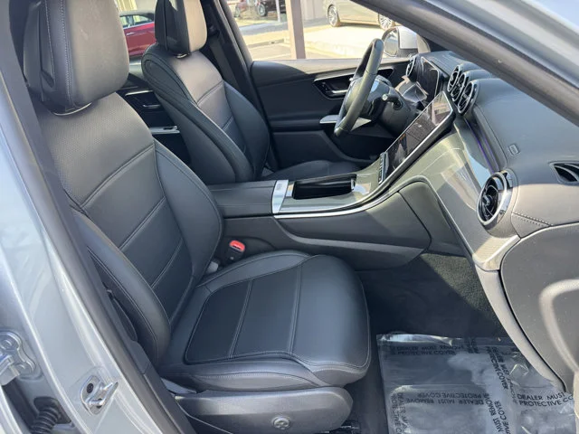 Used 2023 Cirrus Silver Metallic Mercedes-Benz GLC 300 image 7