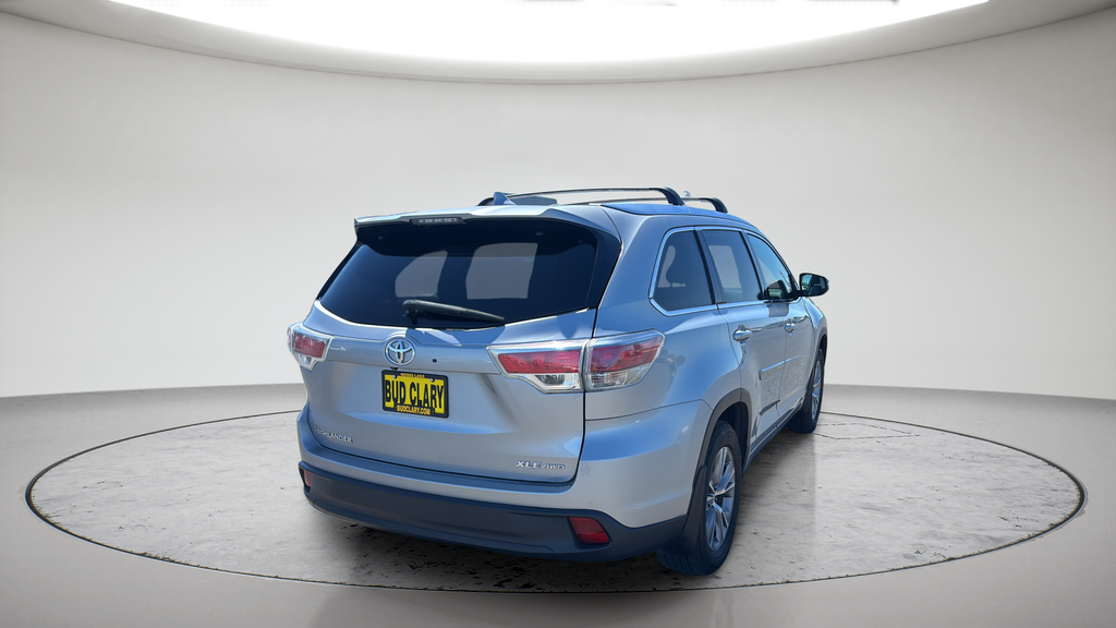 Used 2014 Silver Toyota XLE V6 image 20