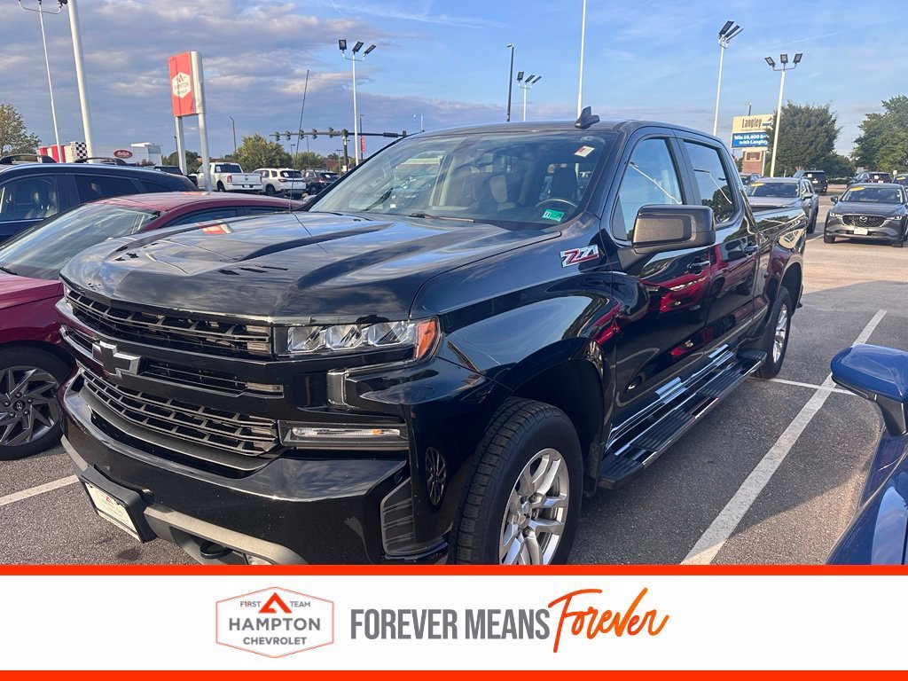 Used 2021 BLACK Chevrolet RST image 1