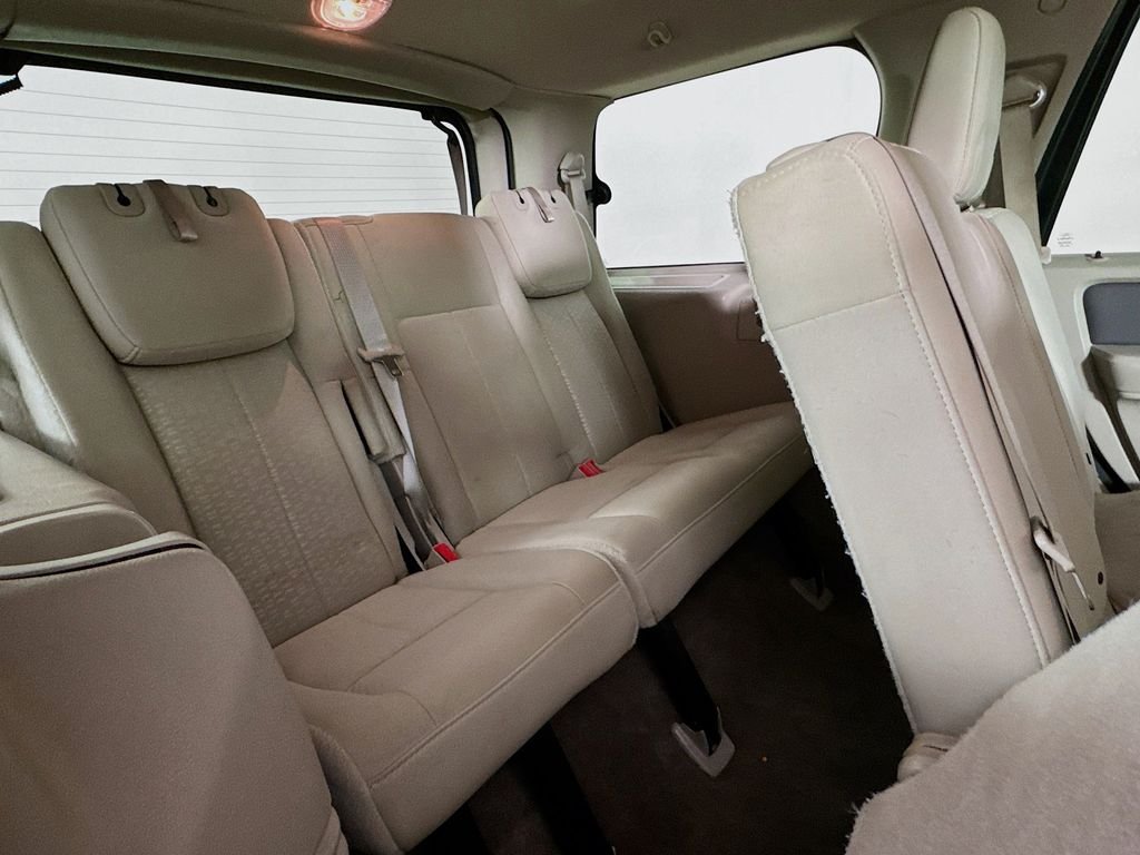 Used 2013 Ingot Silver Ford XLT image 31
