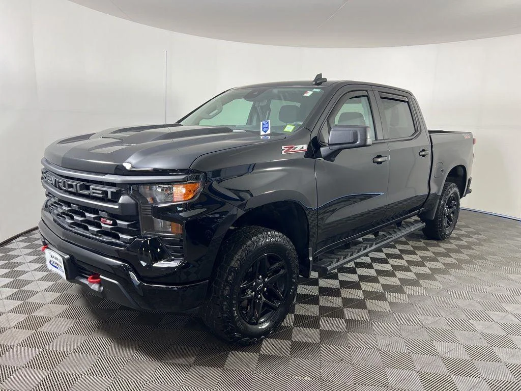 Used 2025 Black Chevrolet Custom Trail Boss image 24