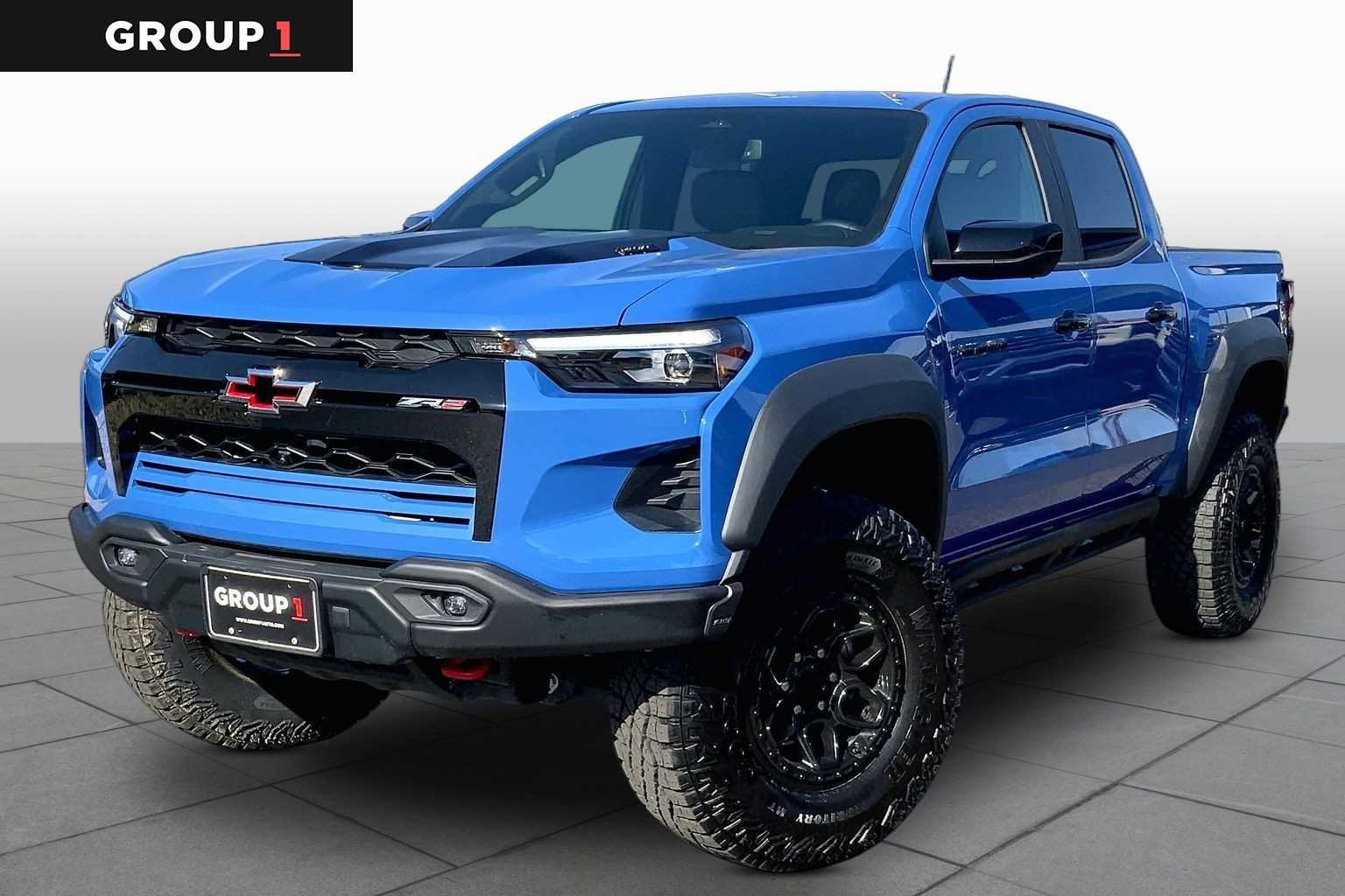 Used 2025 Reef Blue Metallic Chevrolet ZR2 image 1