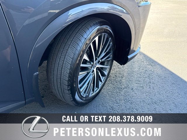 Used 2025 Gray Lexus 350h Premium Plus image 11