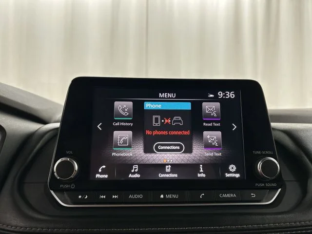 Used 2021 Gray Nissan SV image 16