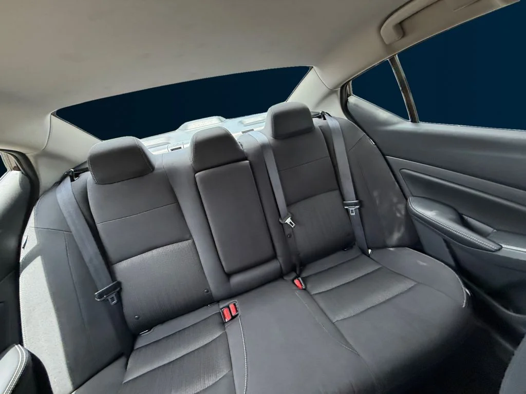 Used 2025 Black Nissan 2.5 SV image 18