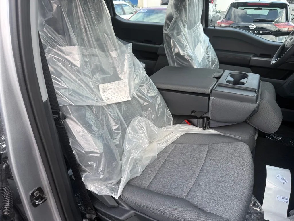New 2027 Iconic Silver Metallic Ford F-250® XL image 59