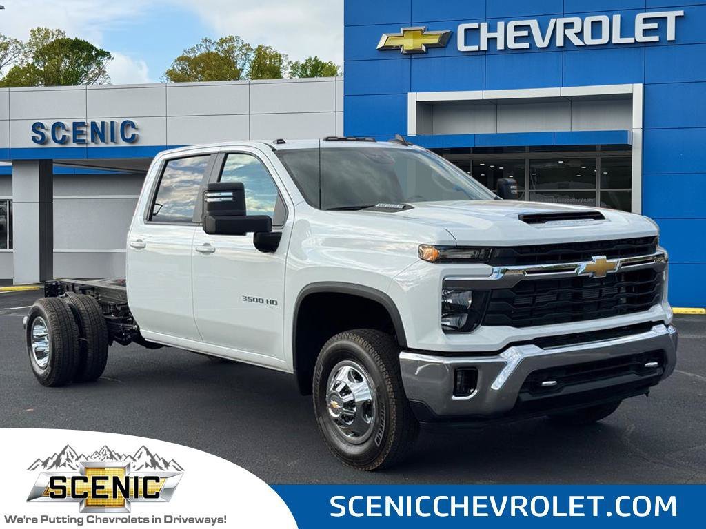 2026 Chevrolet Silverado 3500 Chassis Cab