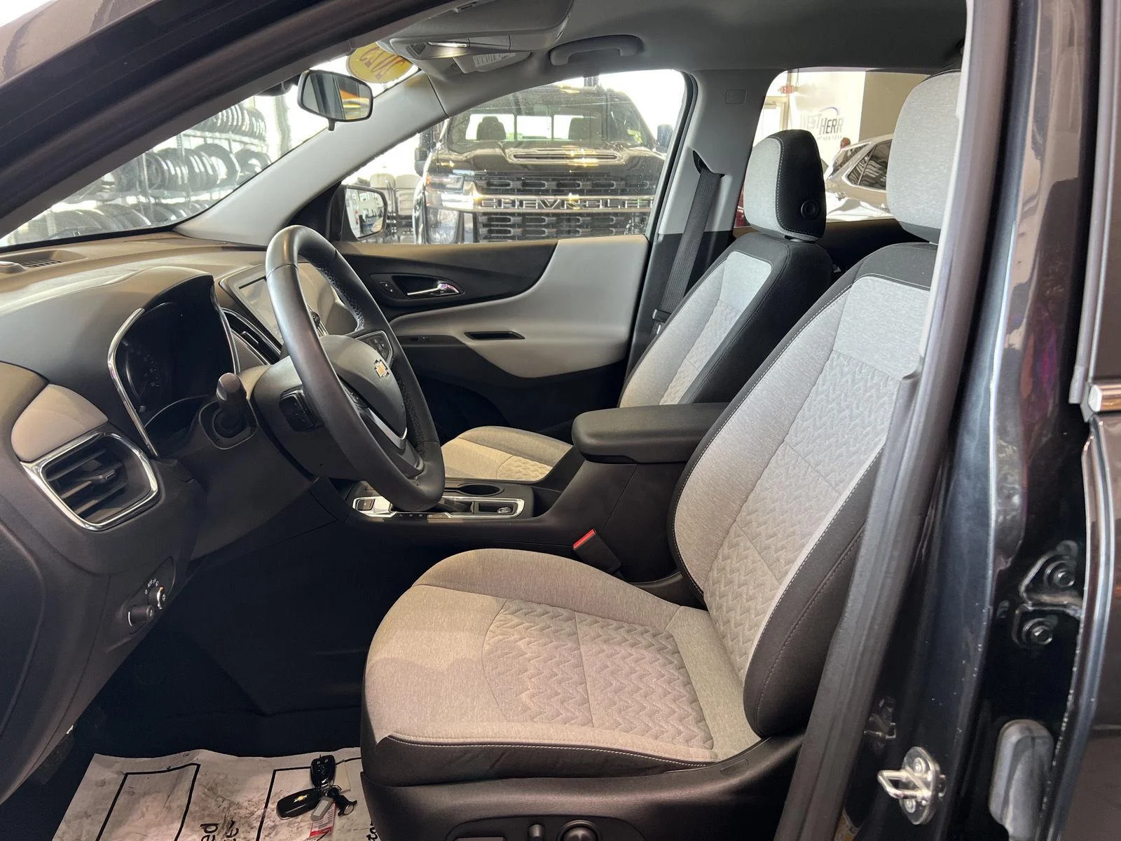 Used 2023 IRON GRAY METALLIC Chevrolet LT image 13