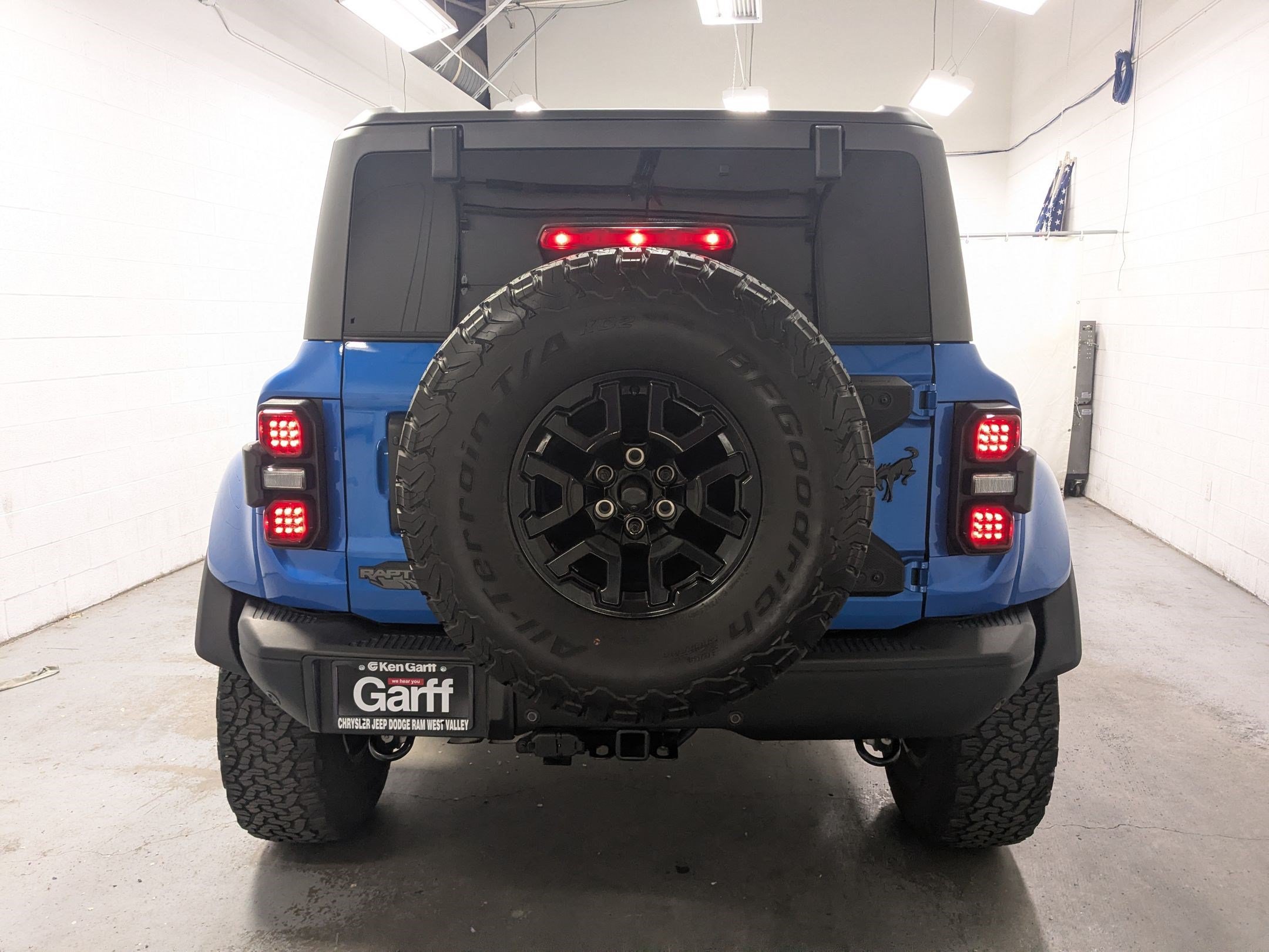 Used 2024 Blue Metallic Ford Raptor image 5
