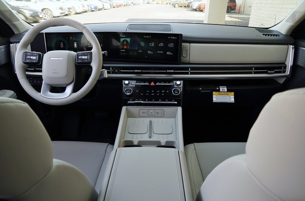 2025 Hyundai Santa Fe SEL - Photo 31