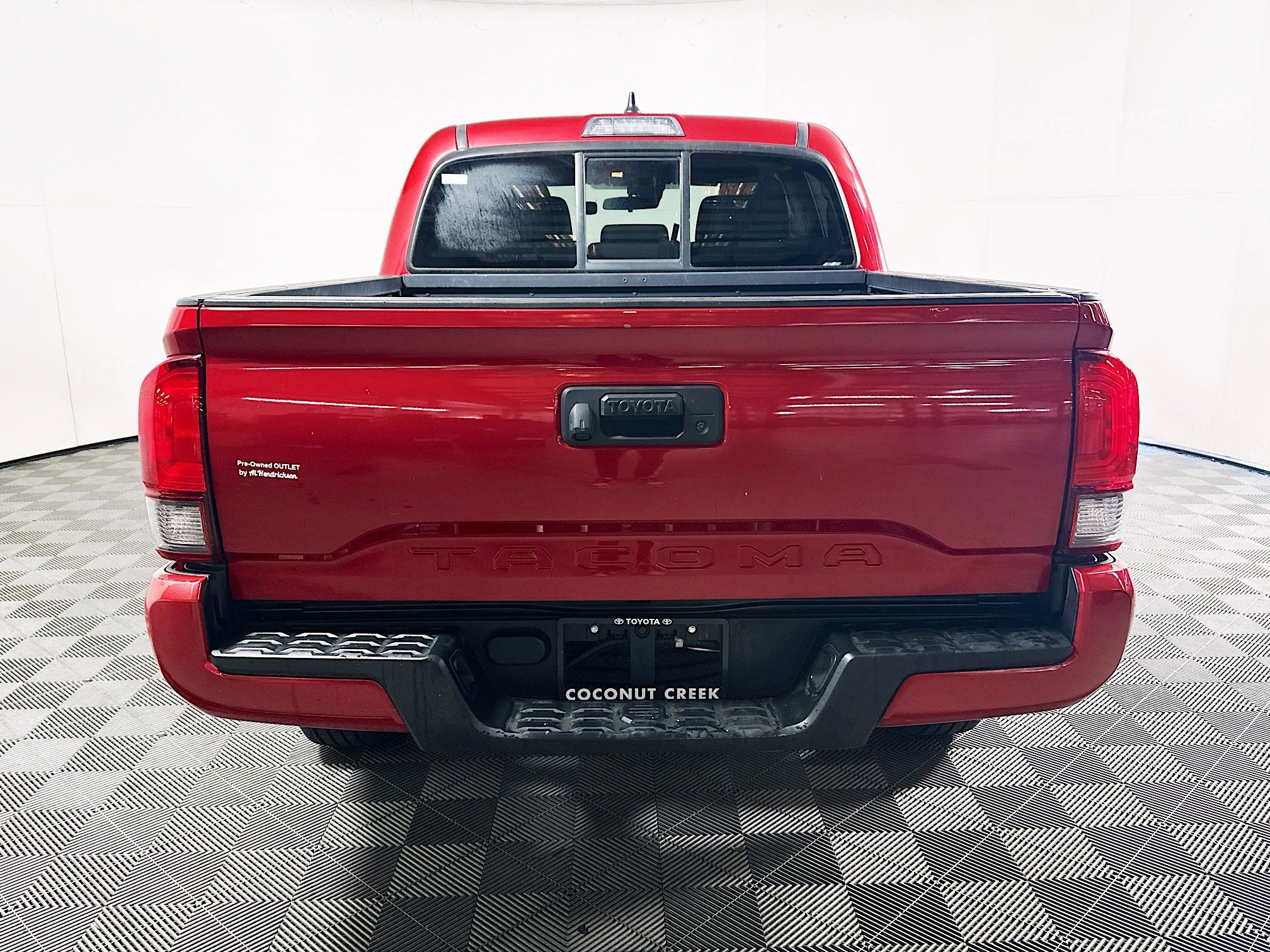 2021 Toyota Tacoma thumbnail 6