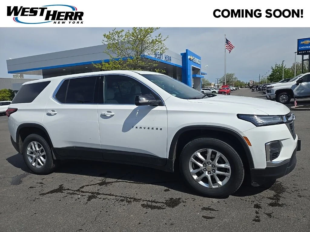 2023 Chevrolet Traverse FWD LS's photo