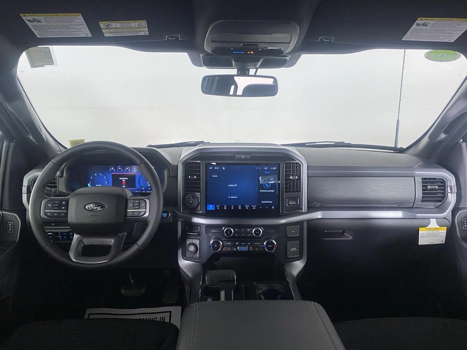 New 2026 Avalanche Ford XLT image 13