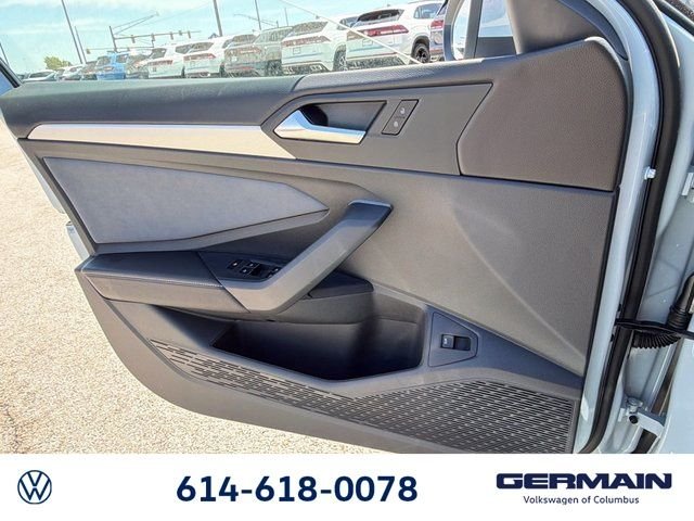 New 2026 Monument Gray Volkswagen 1.5T SE image 22