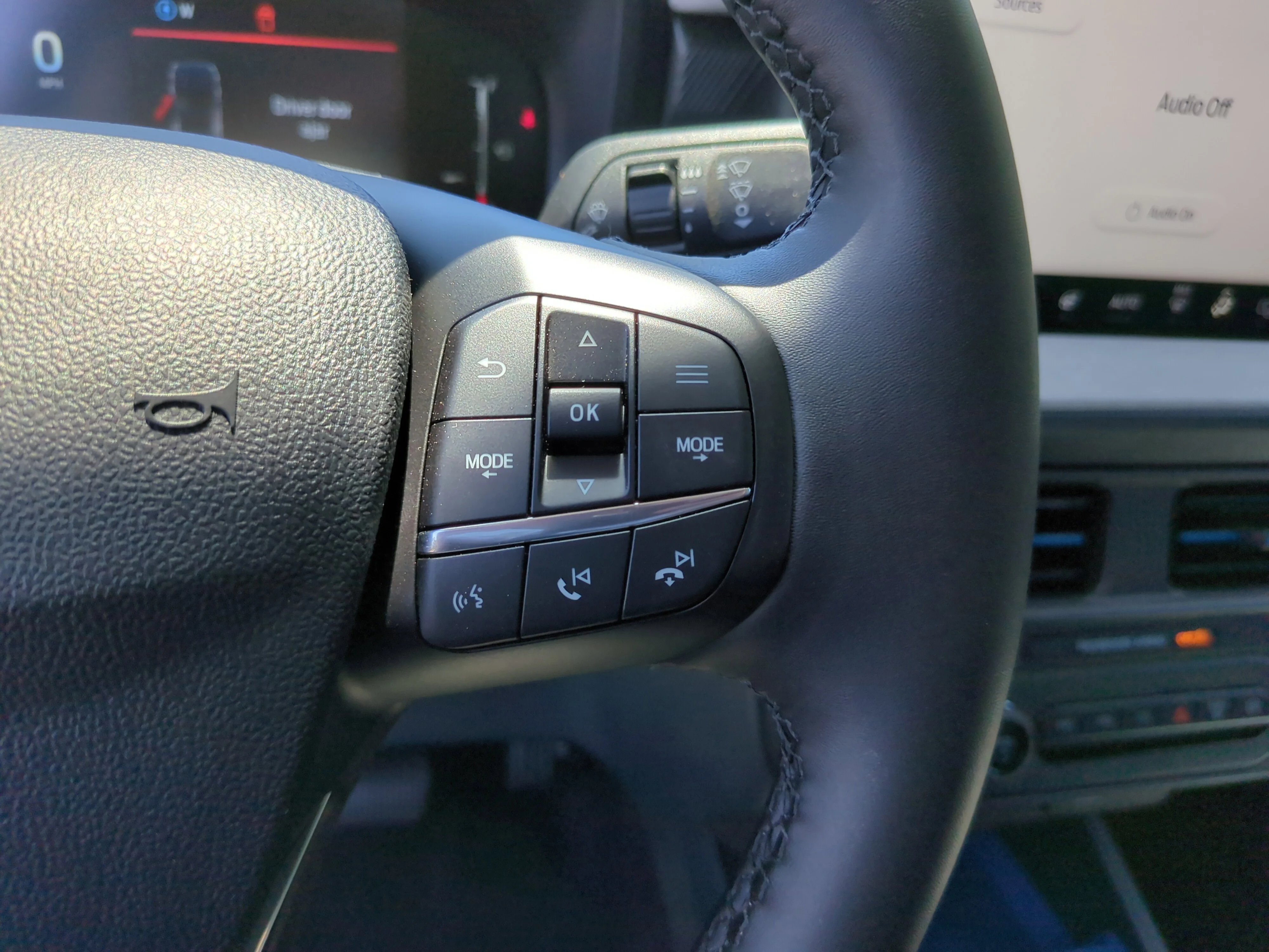 2025 Ford Maverick XLT - Photo 28