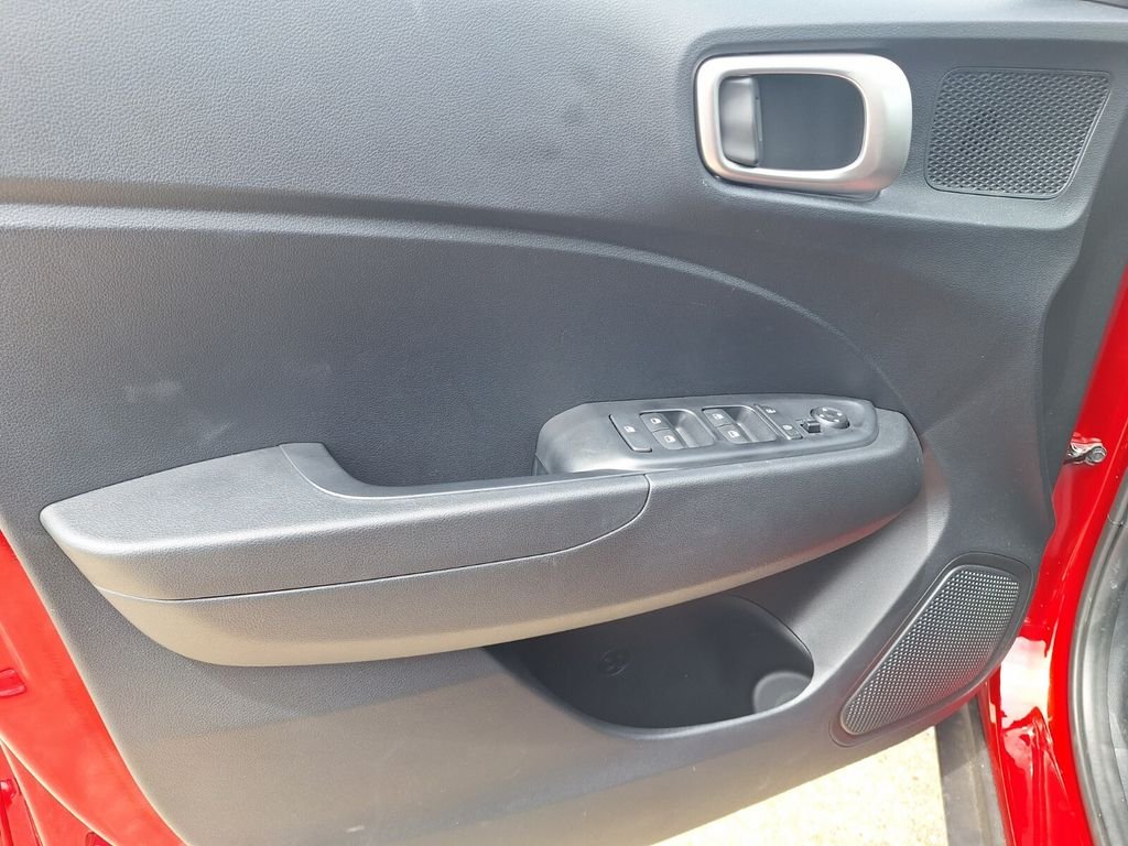 2026 Hyundai Venue SE - Photo 29