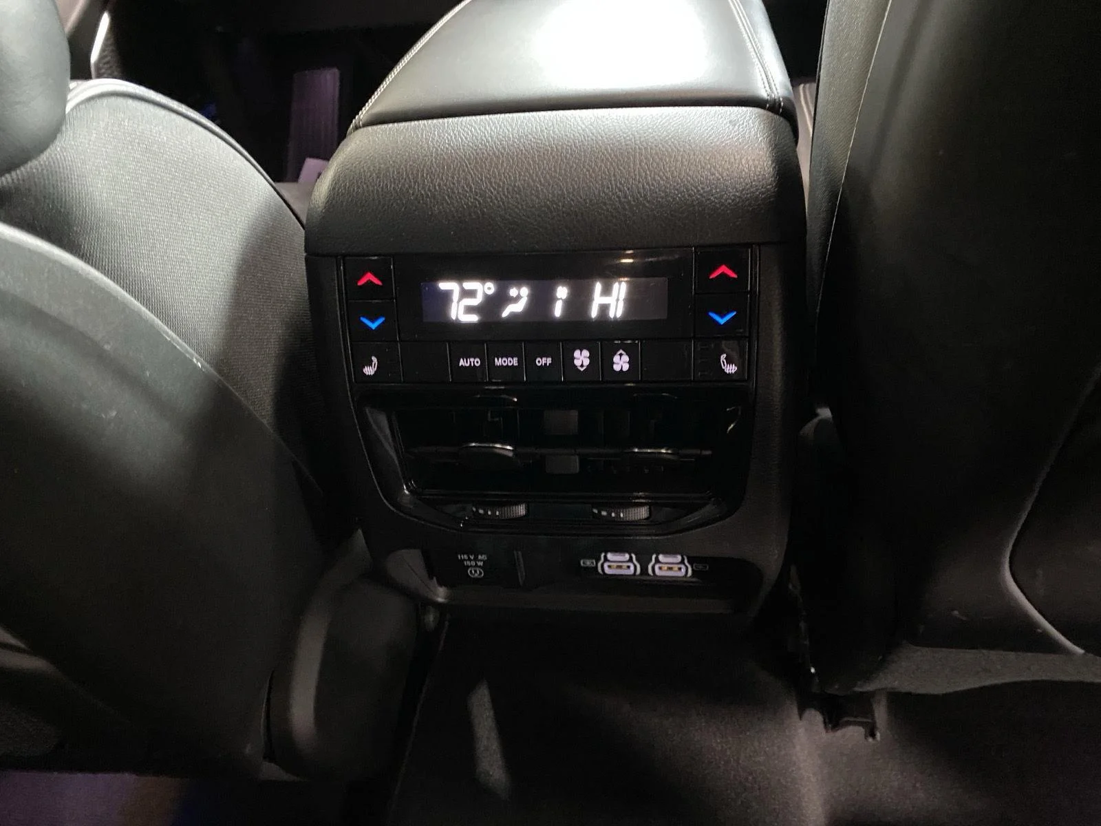 Used 2024 Baltic Gray Metallic Clearcoat Jeep Overland image 18