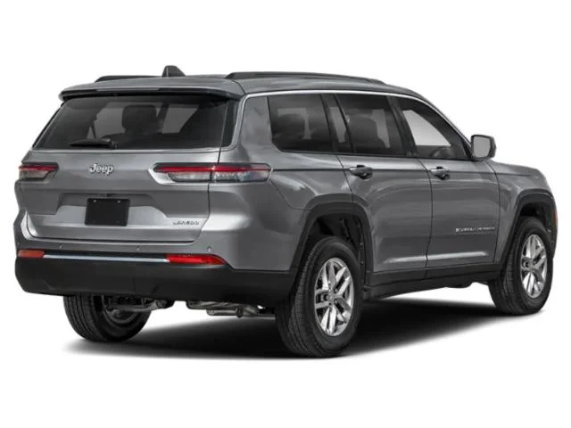 New 2025 Baltic Gray Metallic Clear-Coat Exterior Paint Jeep Laredo X image 2