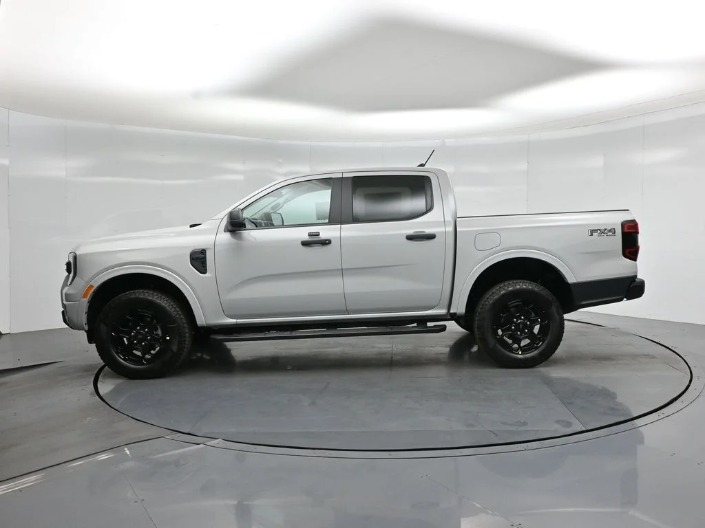 New 2026 Avalanche Ford XLT image 26
