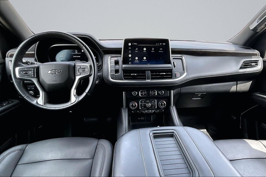 Used 2022 Gray Chevrolet Z71 image 12