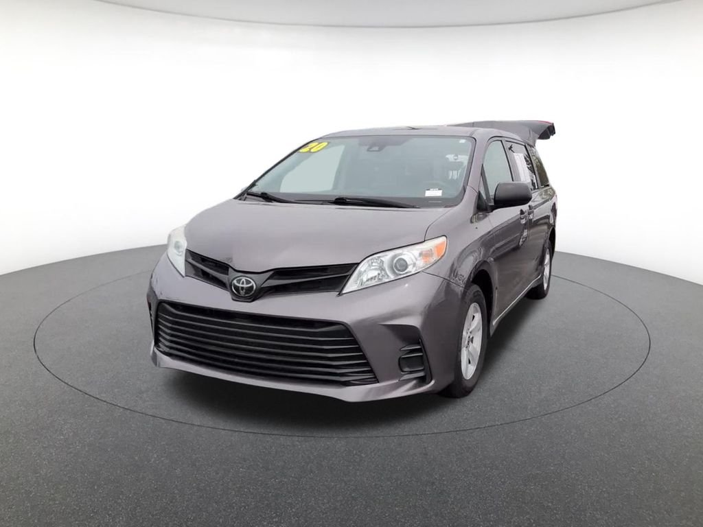 Used 2020 Gray Toyota L image 4