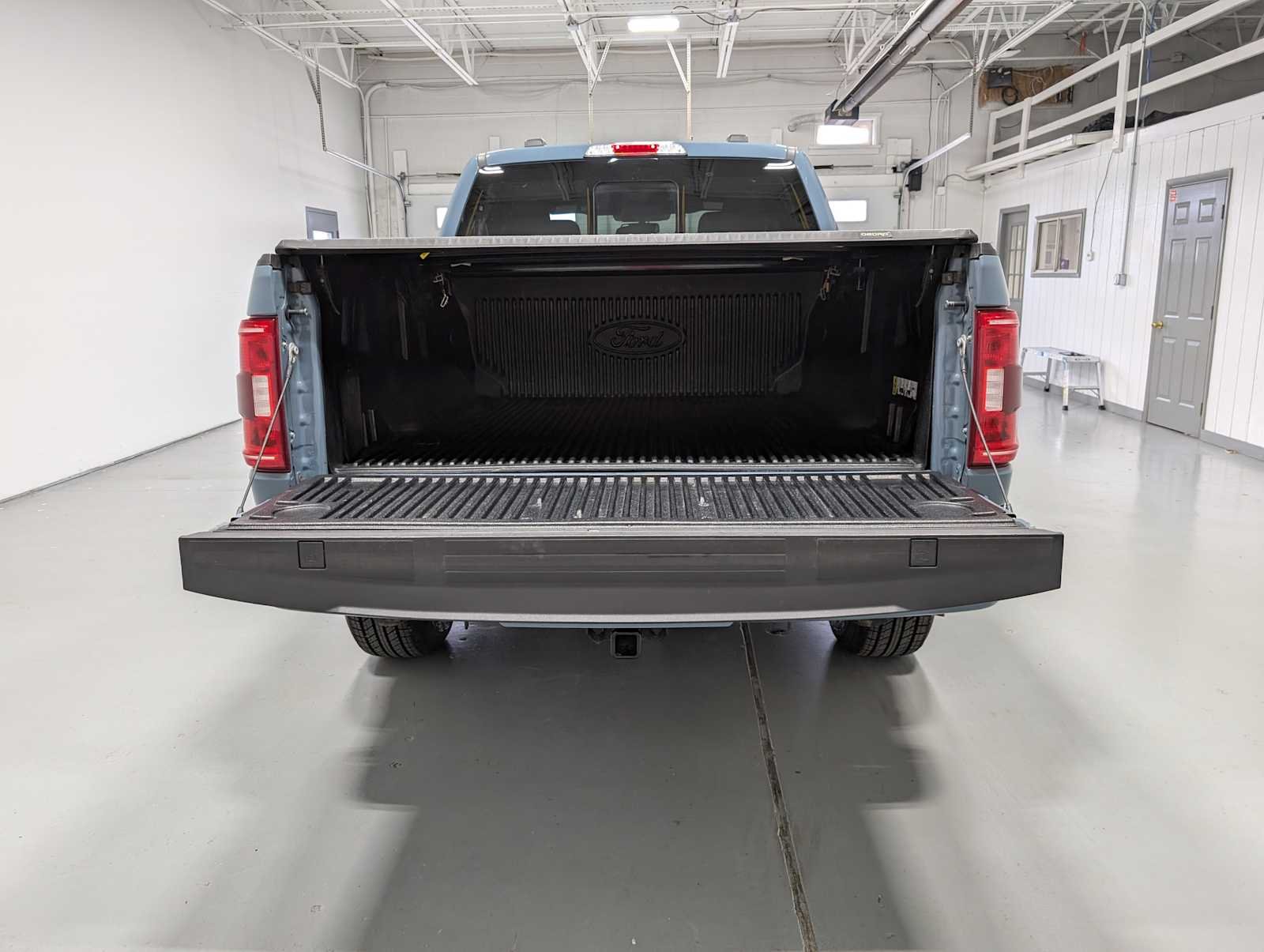 Used 2023 Area 51 Blue Ford XLT image 46