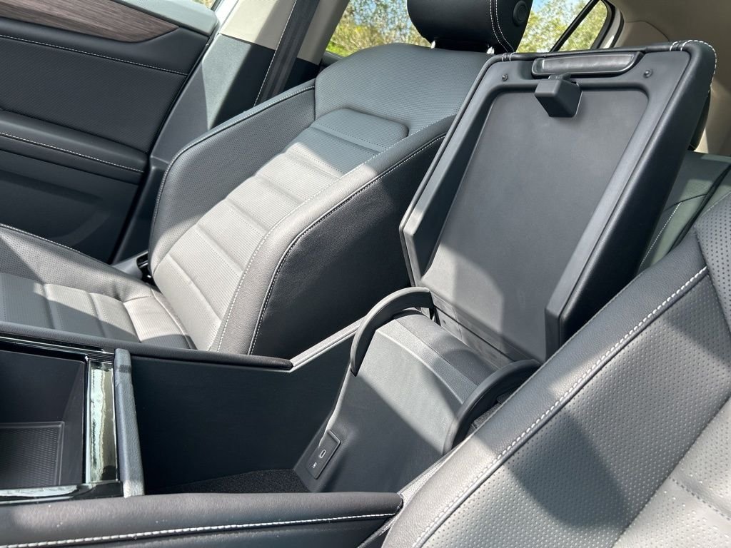 New 2026 White Volkswagen 2.0T SEL image 41