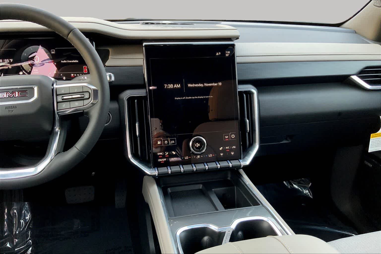 2026 GMC Acadia Elevation - Photo 7