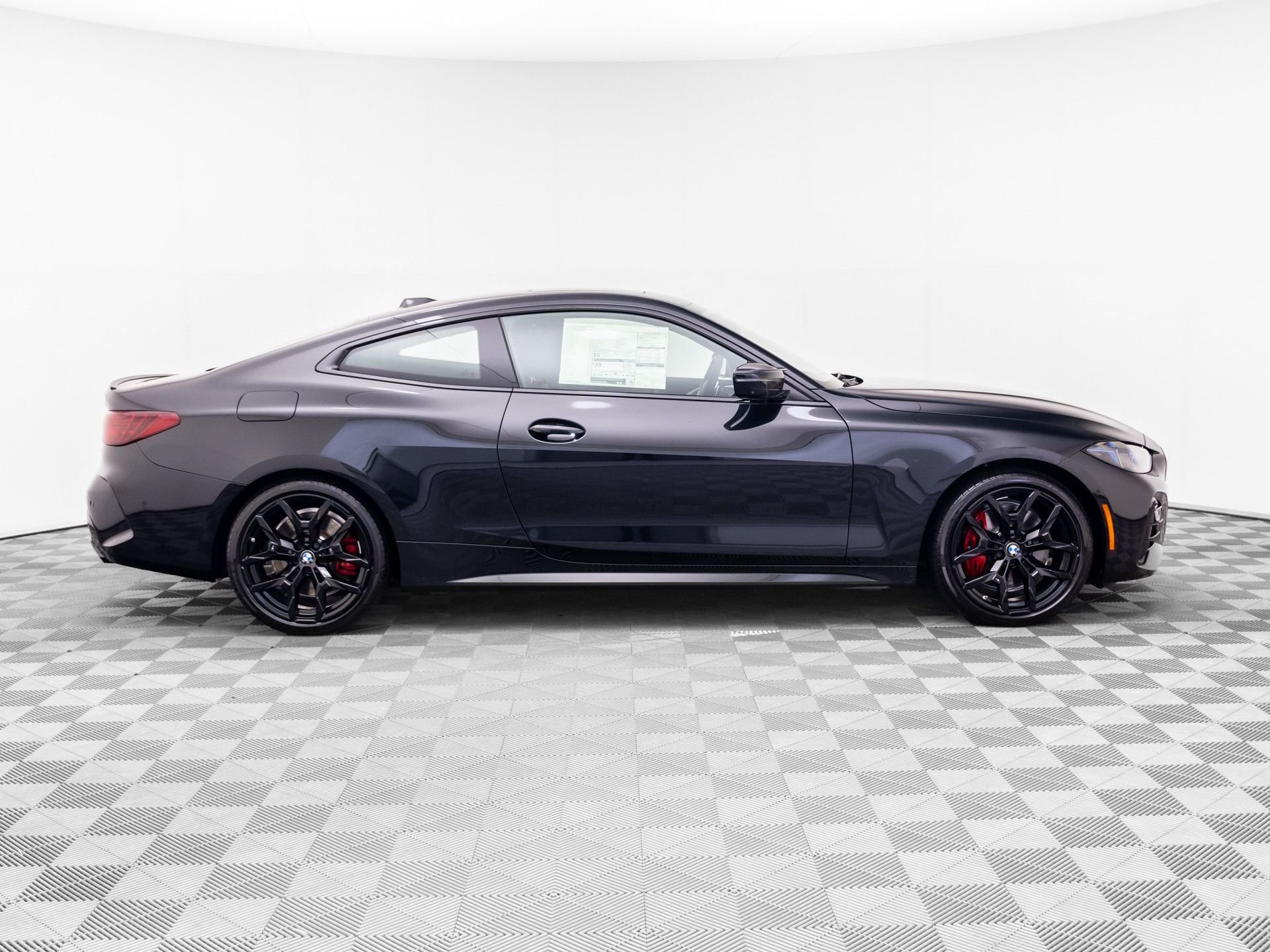 2026 BMW 4 Series M440i - Photo 8