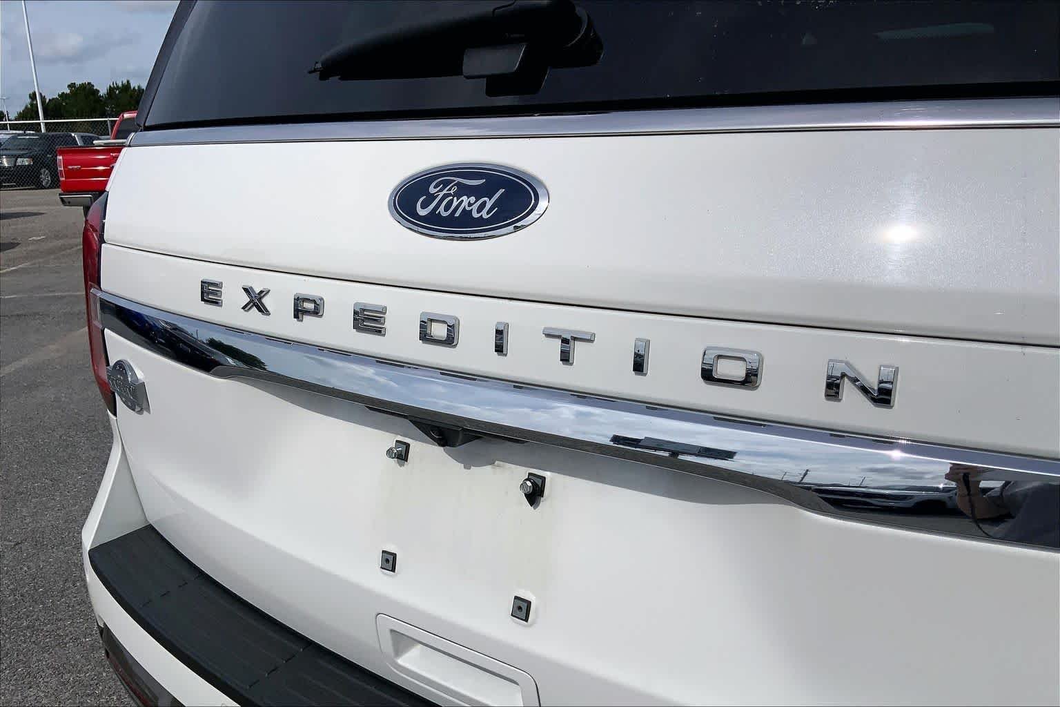 Certified Used 2024 Star White Ford King Ranch image 31