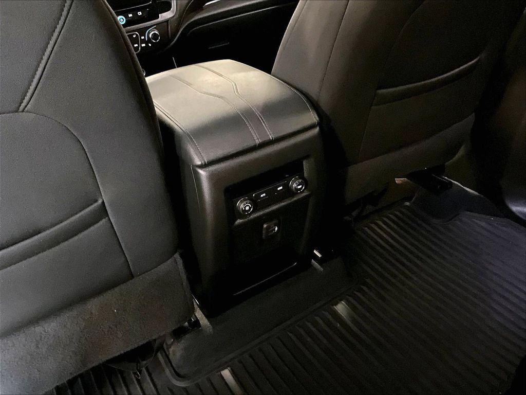Used 2023 Gray Chevrolet LT image 29