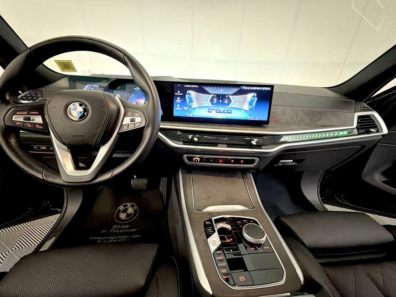 Certified Used 2024 Black Sapphire Metallic BMW xDrive40i image 12