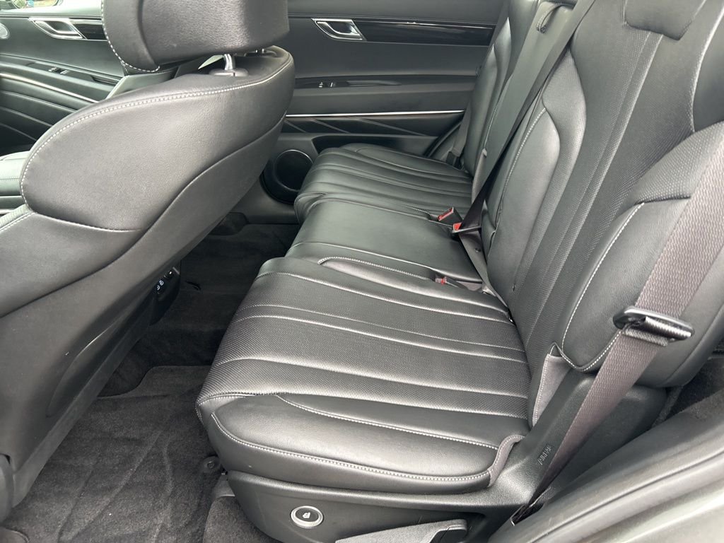 Used 2025 Gray Genesis 2.5T image 20