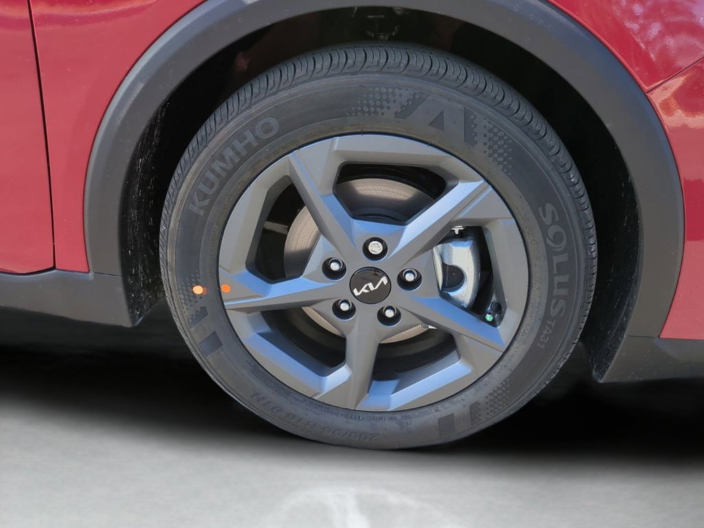 New 2026 Currant Red Kia LXS image 31